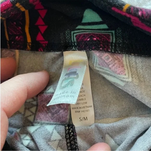 LuLaRoe Youth Leggings Bundle/Lot - Picture 5 of 15